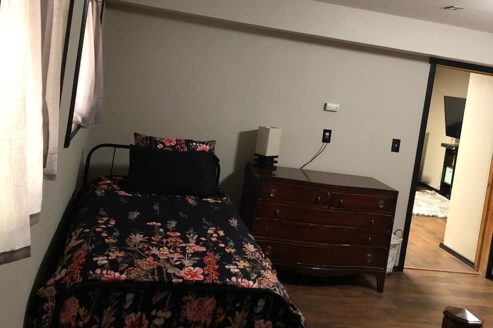Photo of Bedroom in Ahsahka