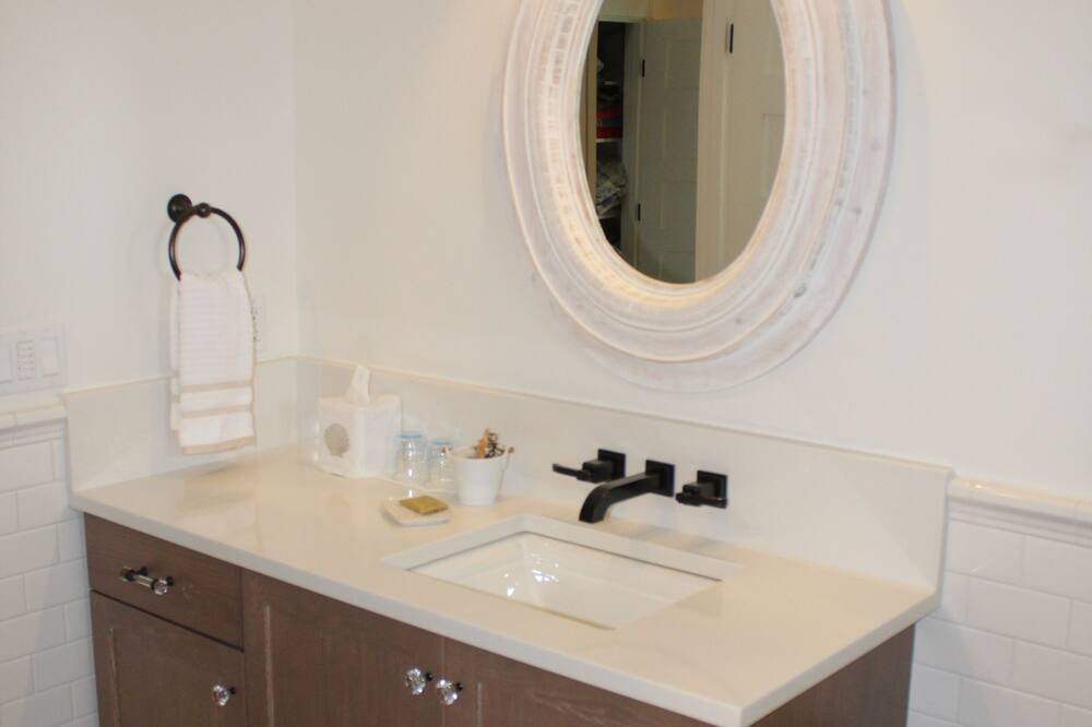 Photo of Bathroom in Anacortes