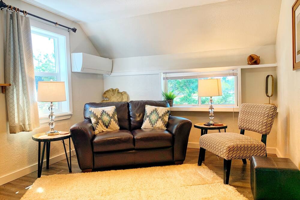 Photo of Livingroom in Puyallup