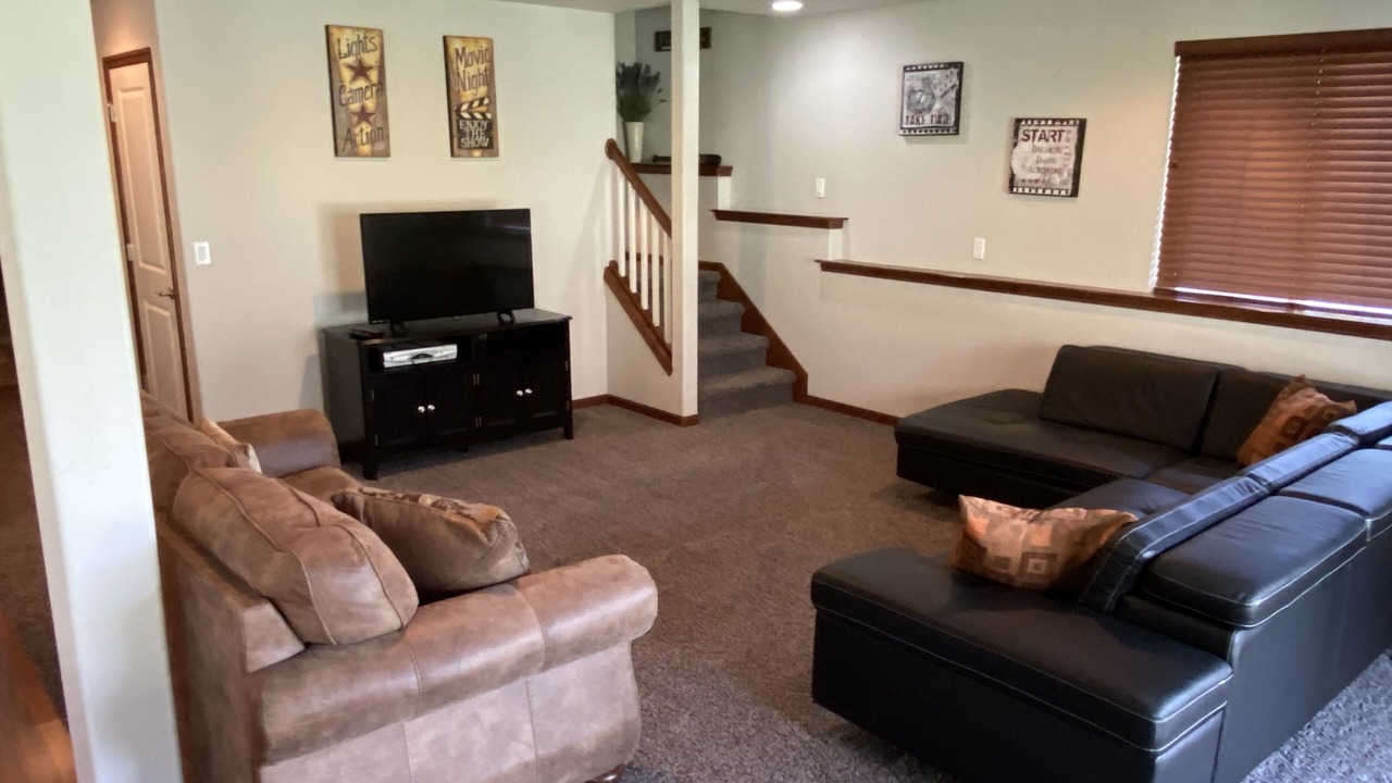 Photo of Livingroom in Manson