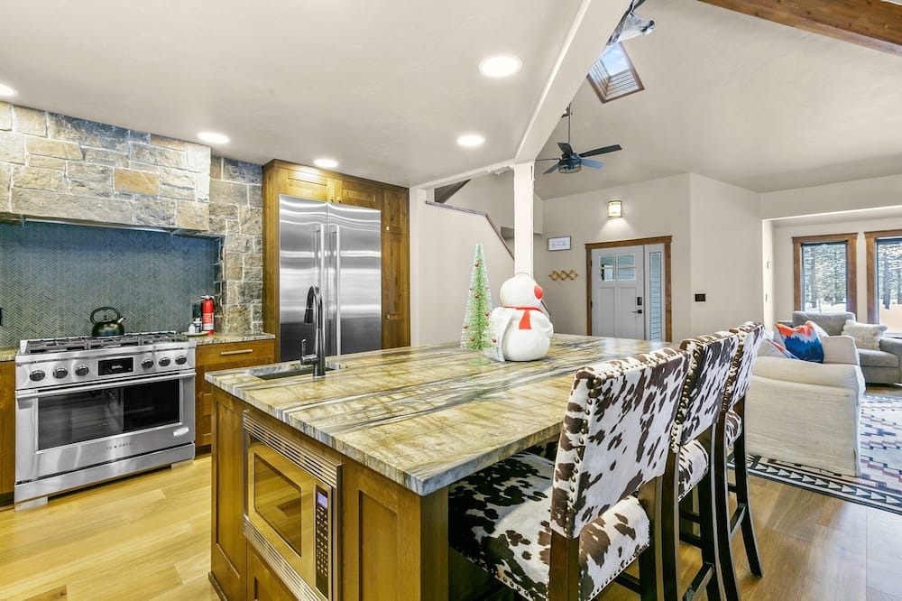 Photo of Kitchen in Sunriver