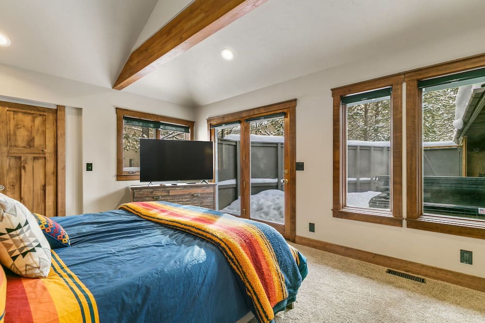 Photo of Bedroom in Sunriver