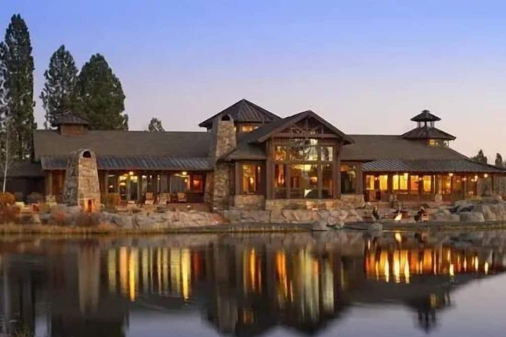 Photo of Outdoor in Sunriver