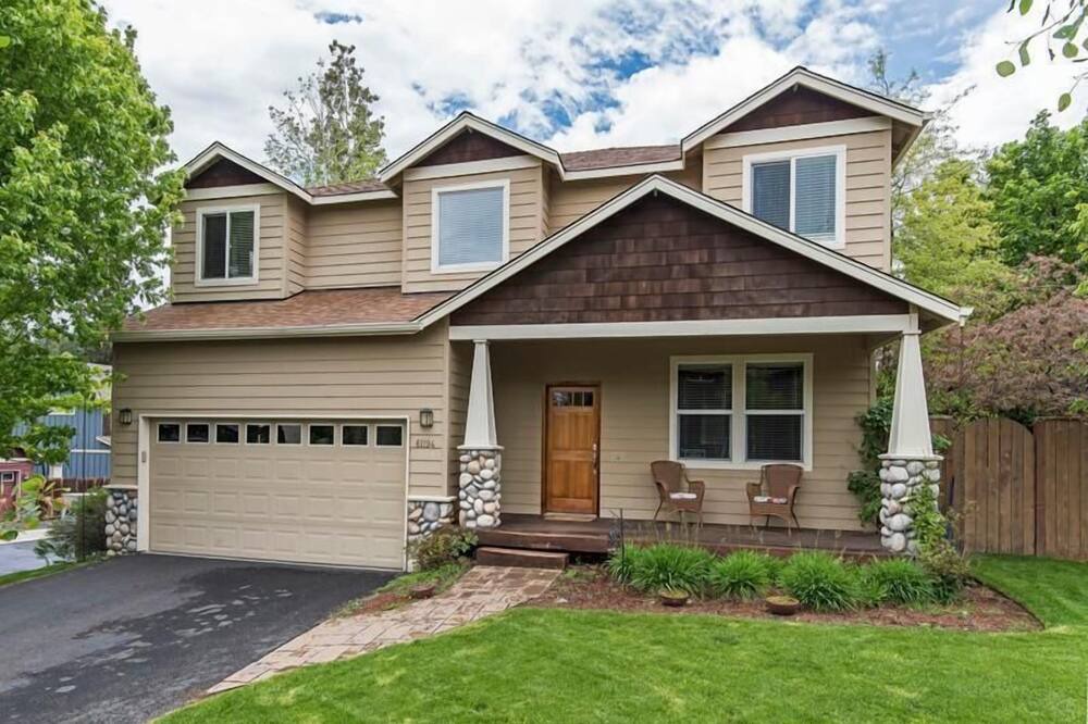 Photo of Outdoor in Westbrook Meadows