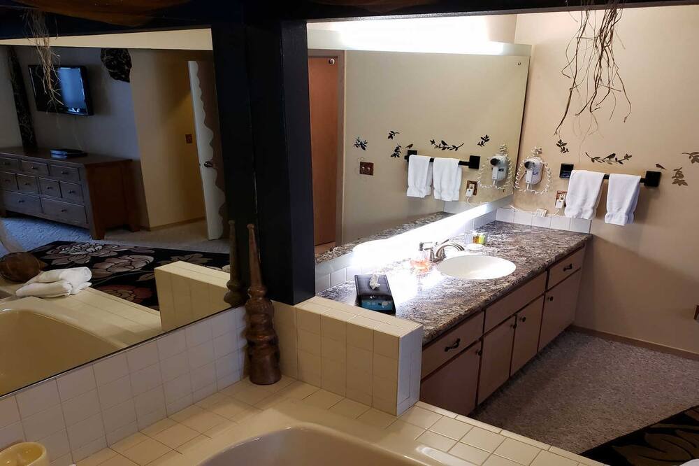 Photo of Bathroom in Sunriver