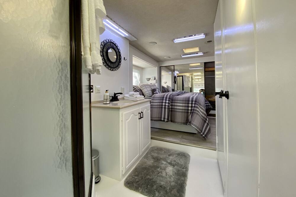 Photo of Bathroom in Talent