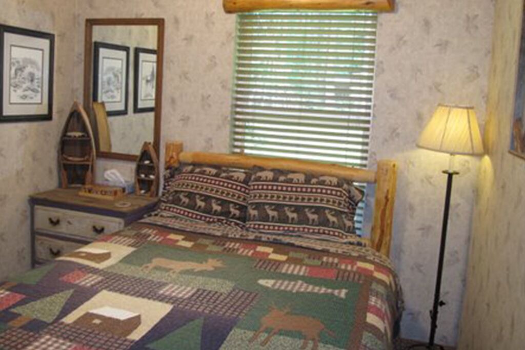 Photo of Bedroom in Enumclaw