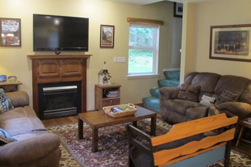 Photo of Livingroom in Enumclaw