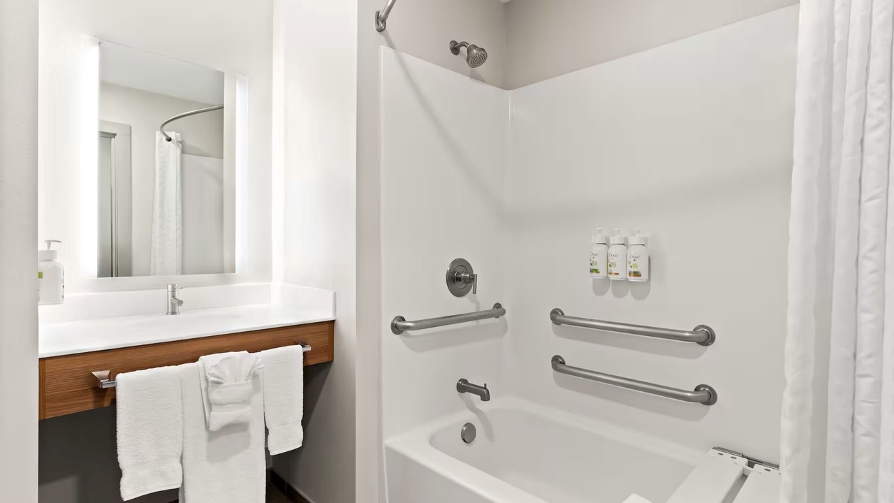 Photo of Bathroom in George