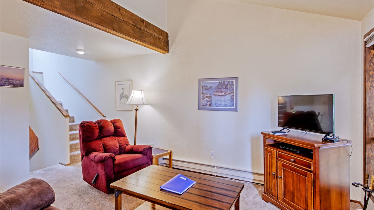 Photo of Livingroom in Adelma Beach