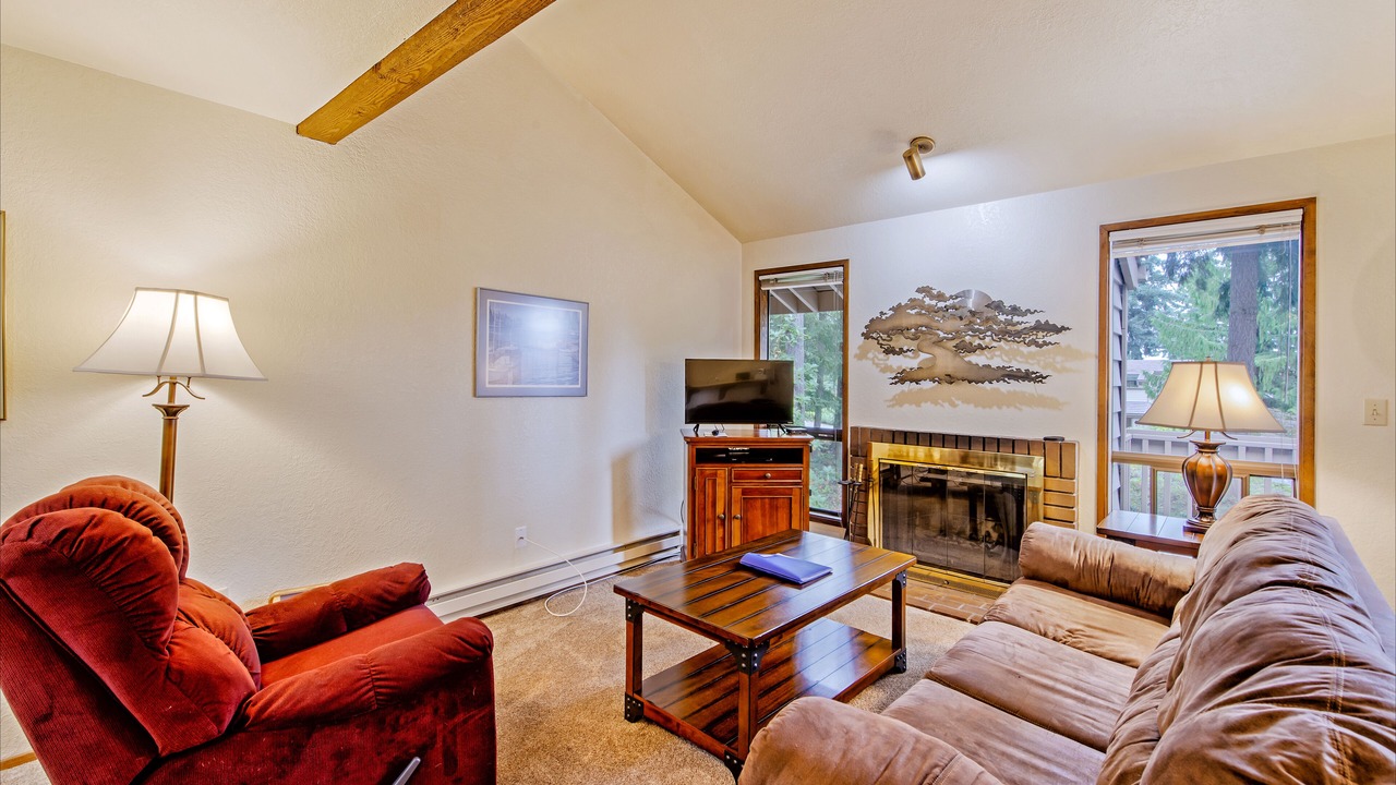 Photo of Livingroom in Adelma Beach