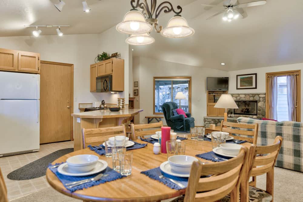 Photo of Kitchen in Sunriver