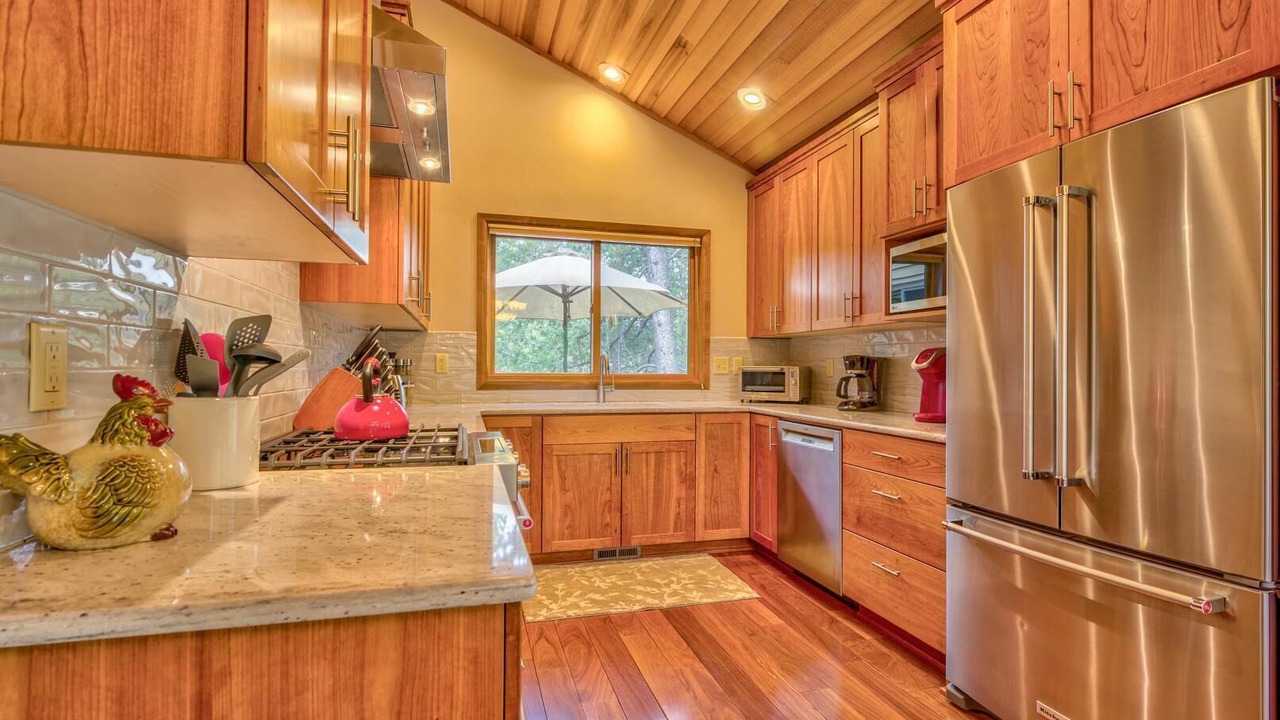 Photo of Kitchen in Sunriver