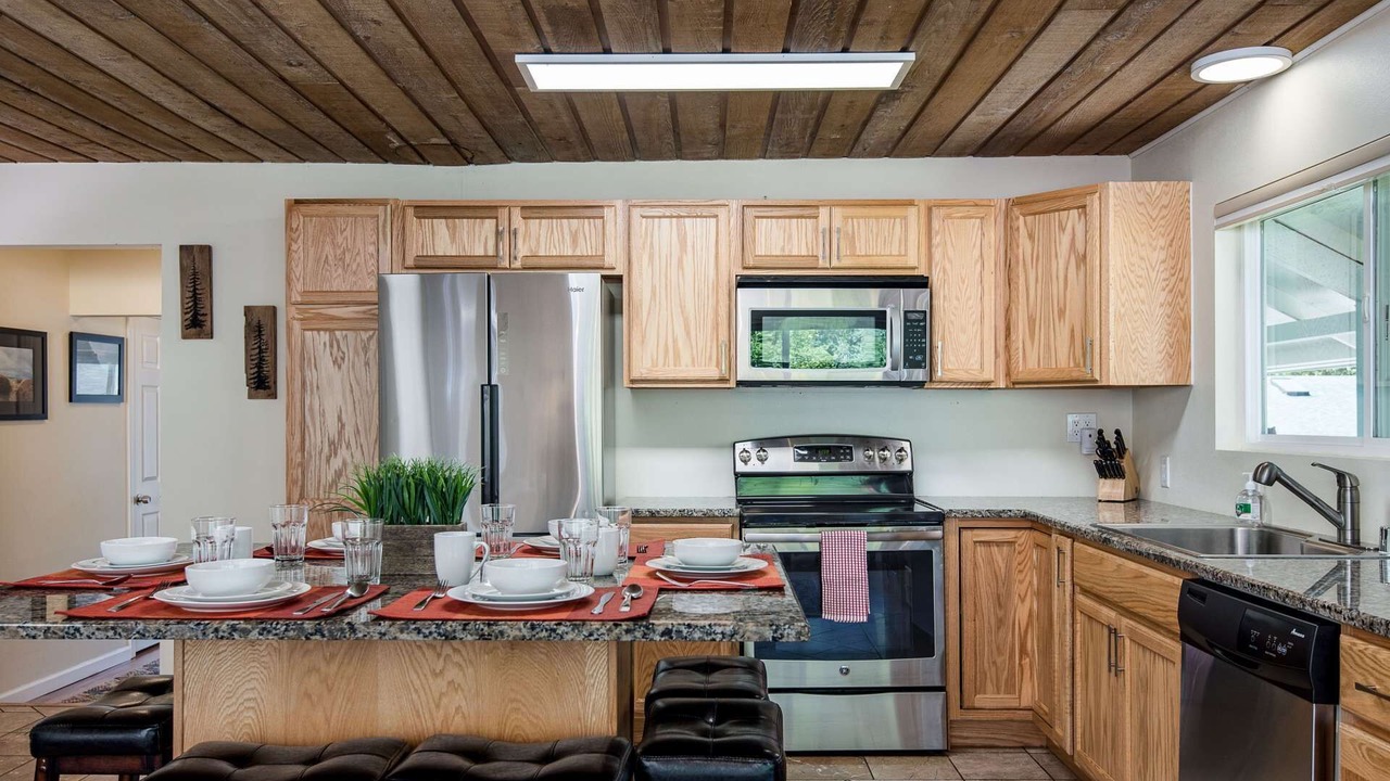 Photo of Kitchen in Scottsburg