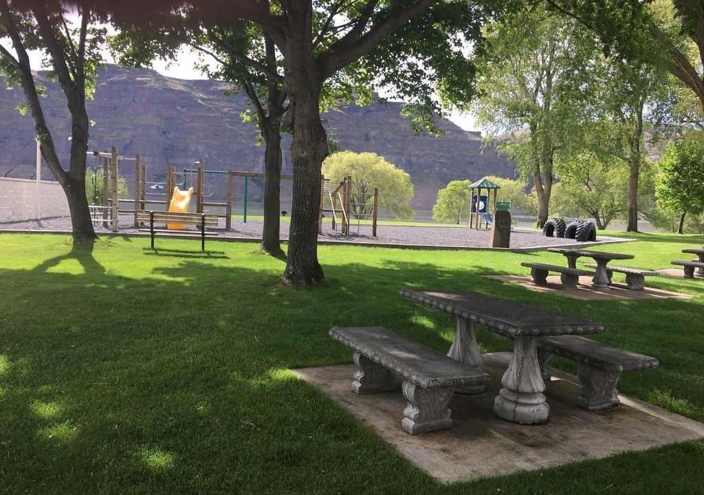 Photo of Outdoor in Sunland Estates