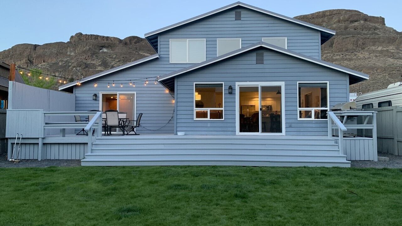Photo of Outdoor in Sunland Estates