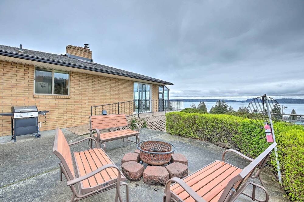 Photo of Outdoor in Oak Harbor