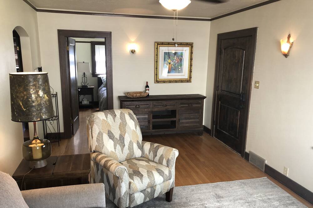 Photo of Livingroom in Downtown Boise