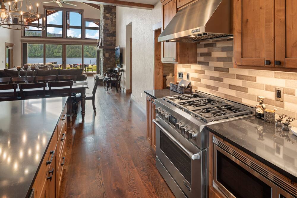 Photo of Kitchen in Dover Bay