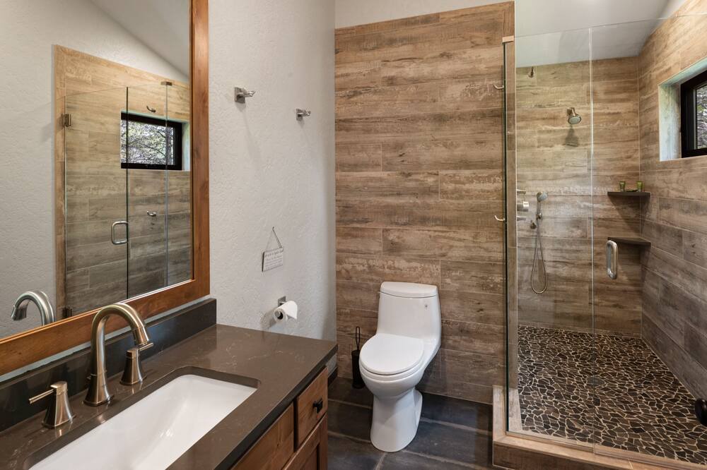 Photo of Bathroom in Dover Bay