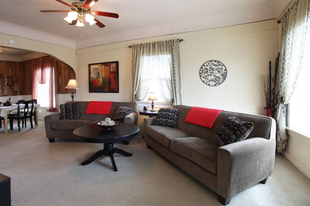 Photo of Bedroom in Lake Stevens