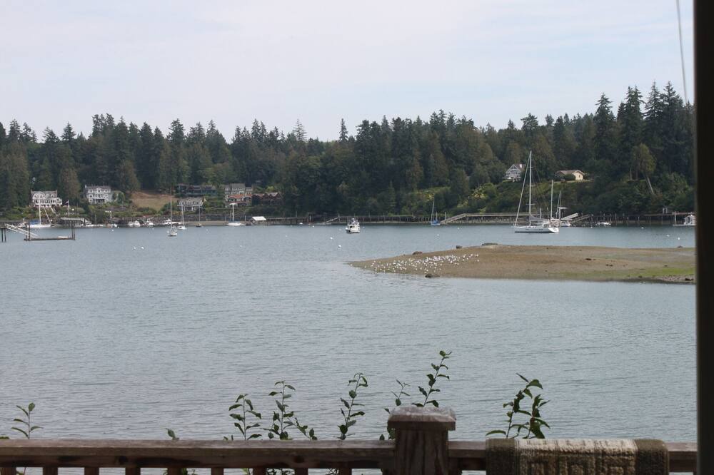 Photo of Others in Rollingbay