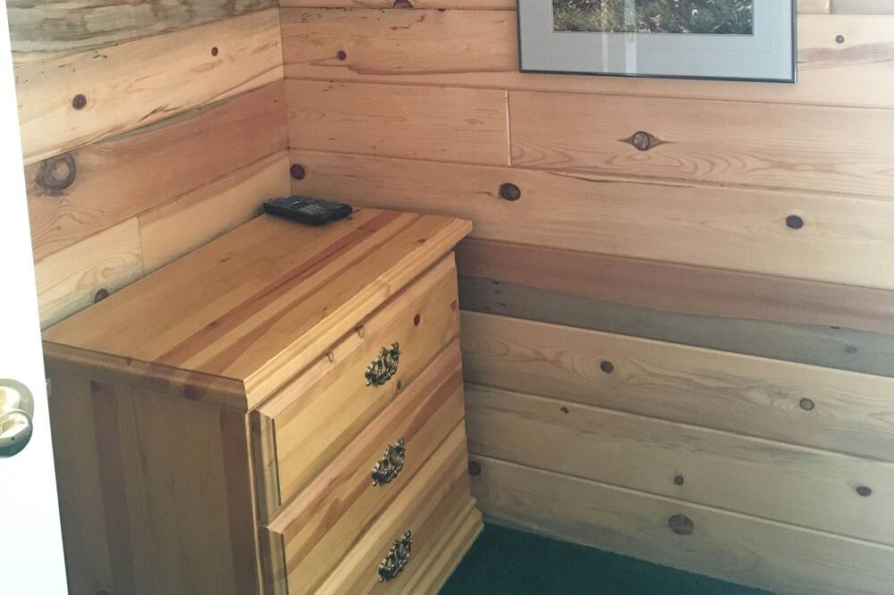 Photo of Bedroom in Victor