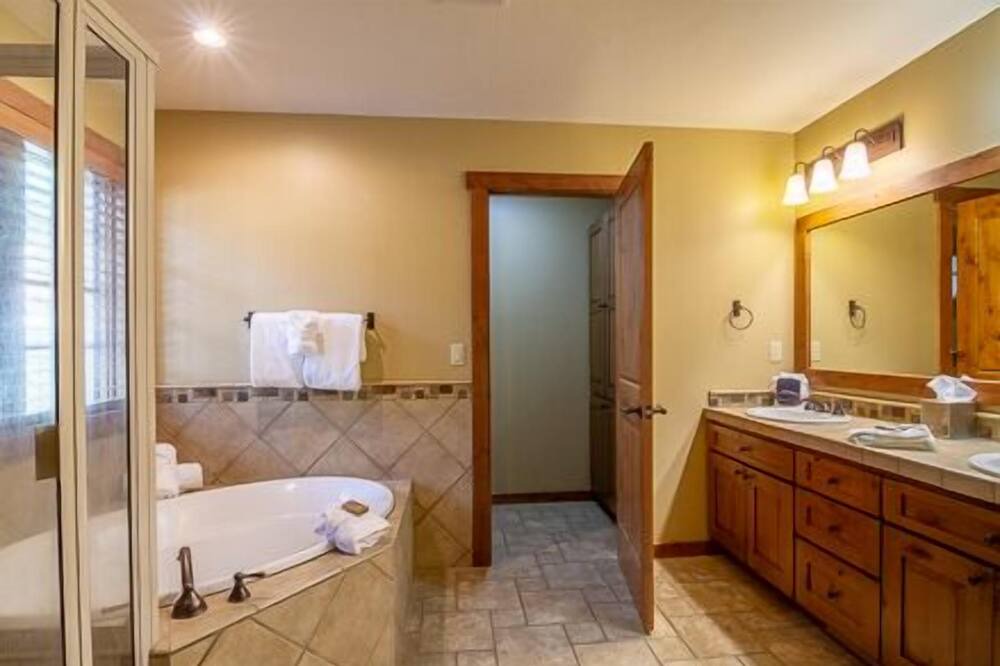 Photo of Others in Tamarack Resort