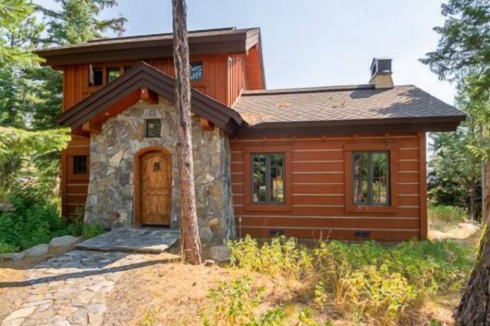 Photo of Others in Tamarack