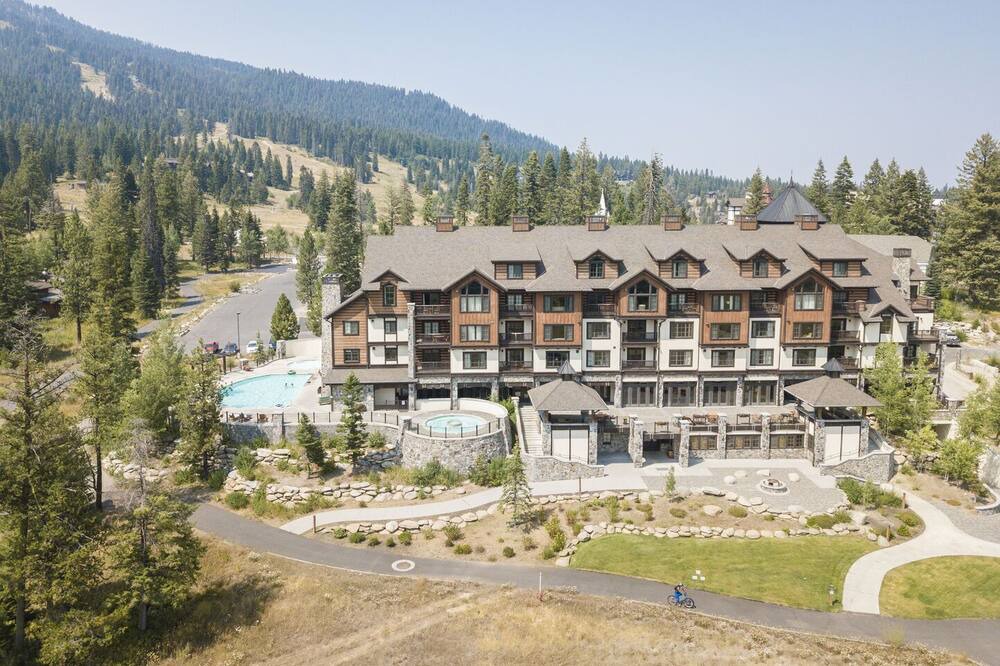 Photo of Others in Tamarack