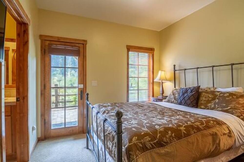 Photo of Others in Tamarack Resort