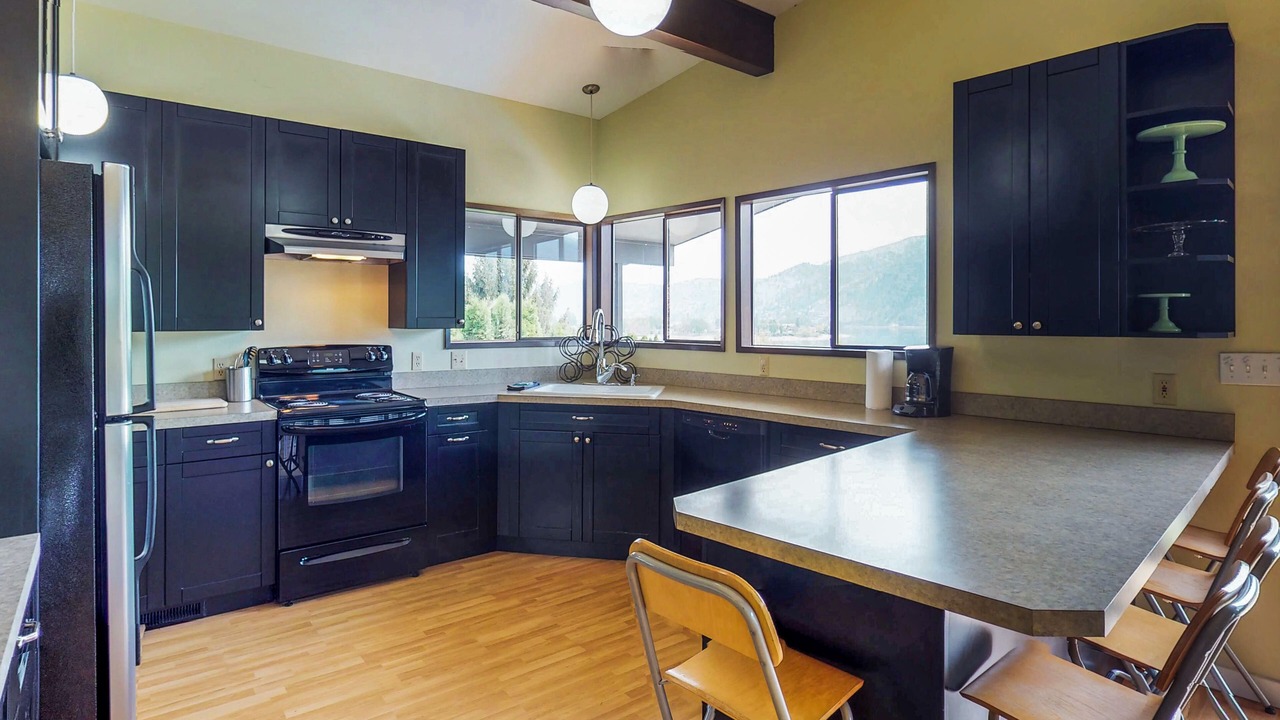 Photo of Kitchen in Manson