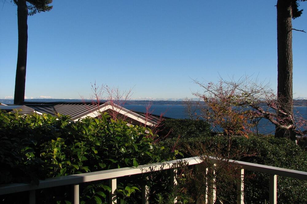 Photo of Others in Rollingbay