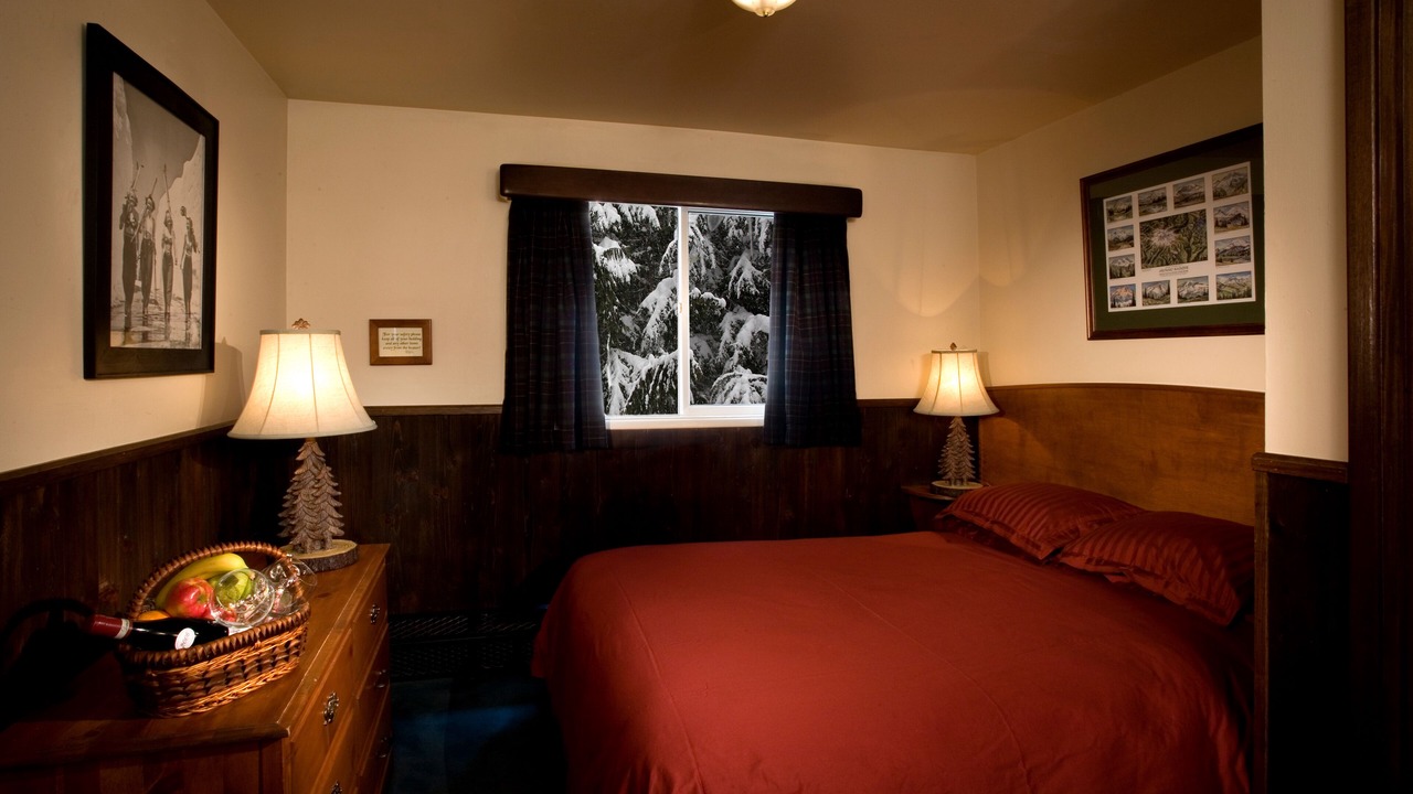 Photo of Bedroom in Enumclaw