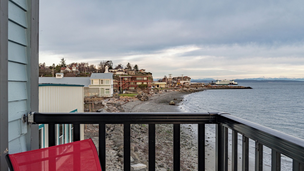 Photo of Patio Balcony in Port Townsend