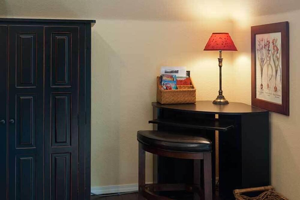 Photo of Bedroom in West Bellevue