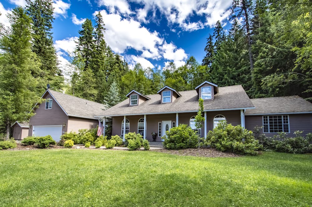 Photo of Outdoor in Hayden View Estates