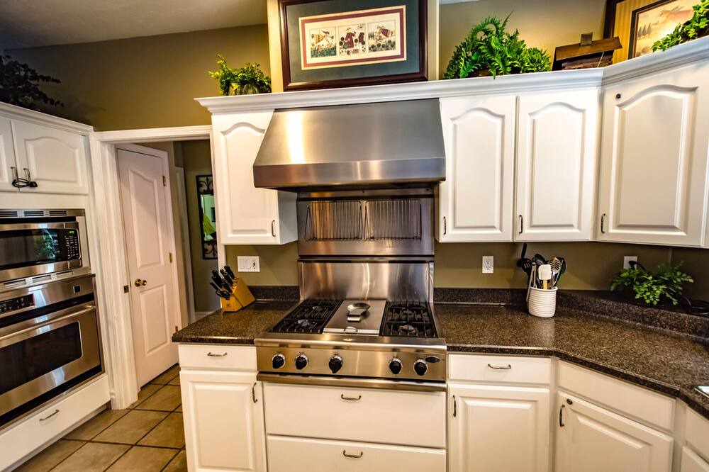 Photo of Kitchen in Hayden View Estates