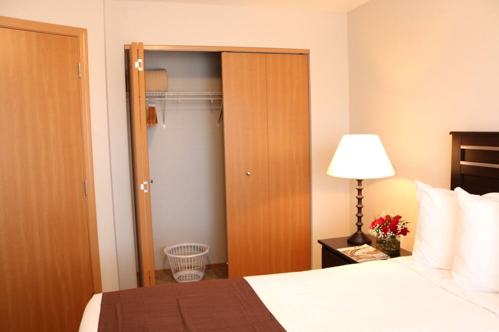 Photo of Bedroom in Airway Heights
