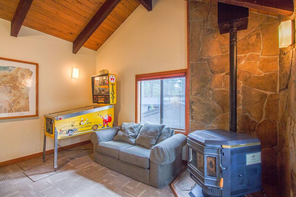 Photo of Bedroom in Sunriver