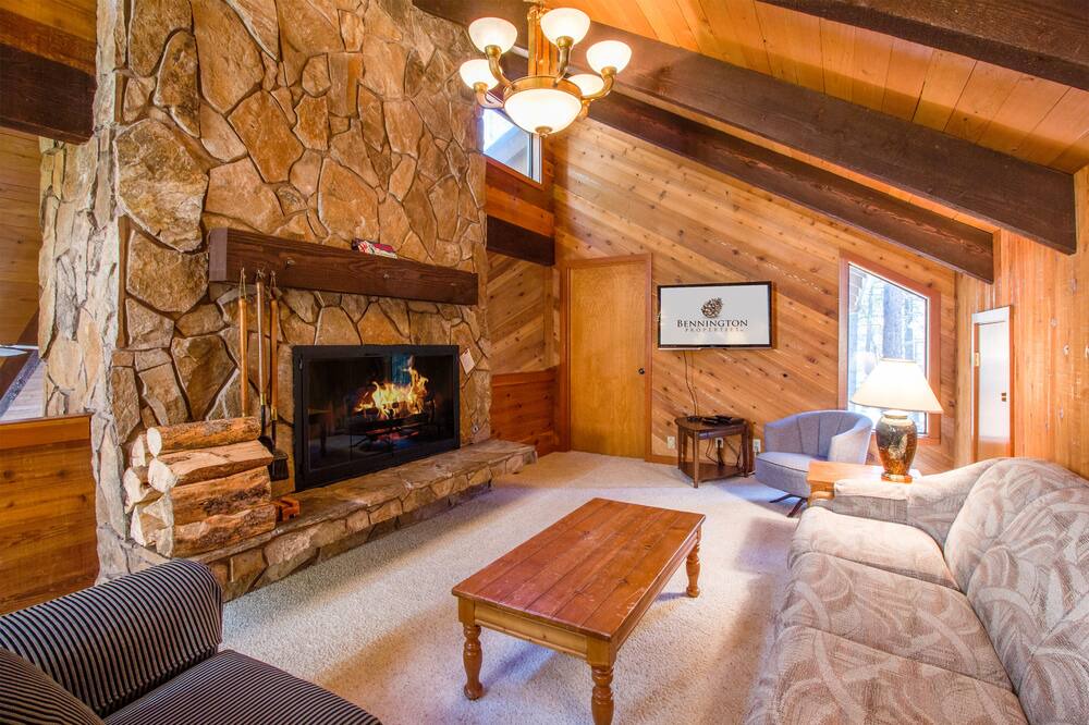 Photo of Livingroom in Sunriver