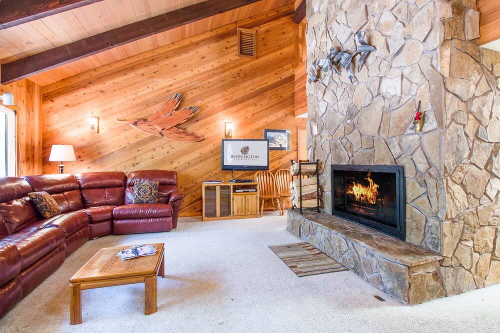 Photo of Livingroom in Sunriver
