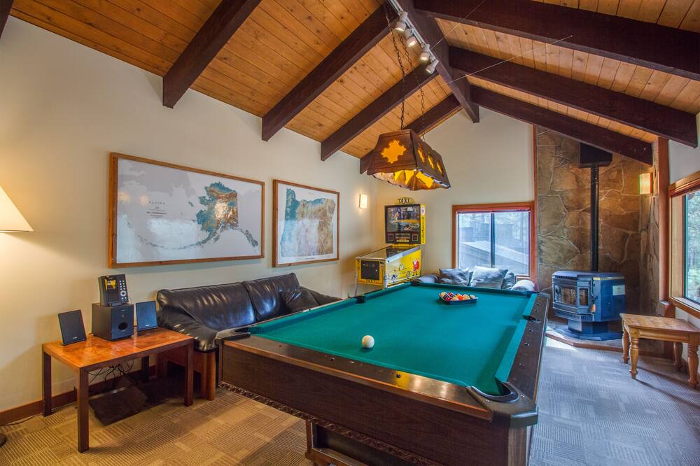 Photo of Bedroom in Sunriver