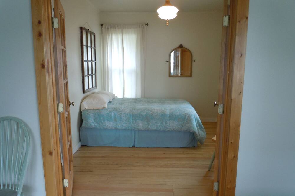Photo of Bedroom in Harrison