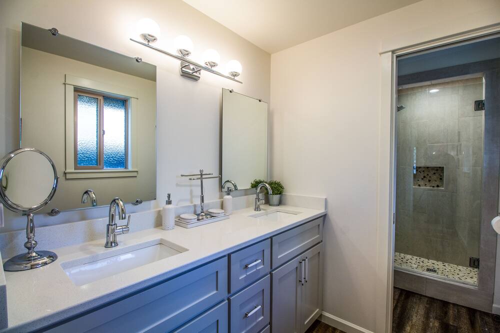 Photo of Bathroom in Sunriver