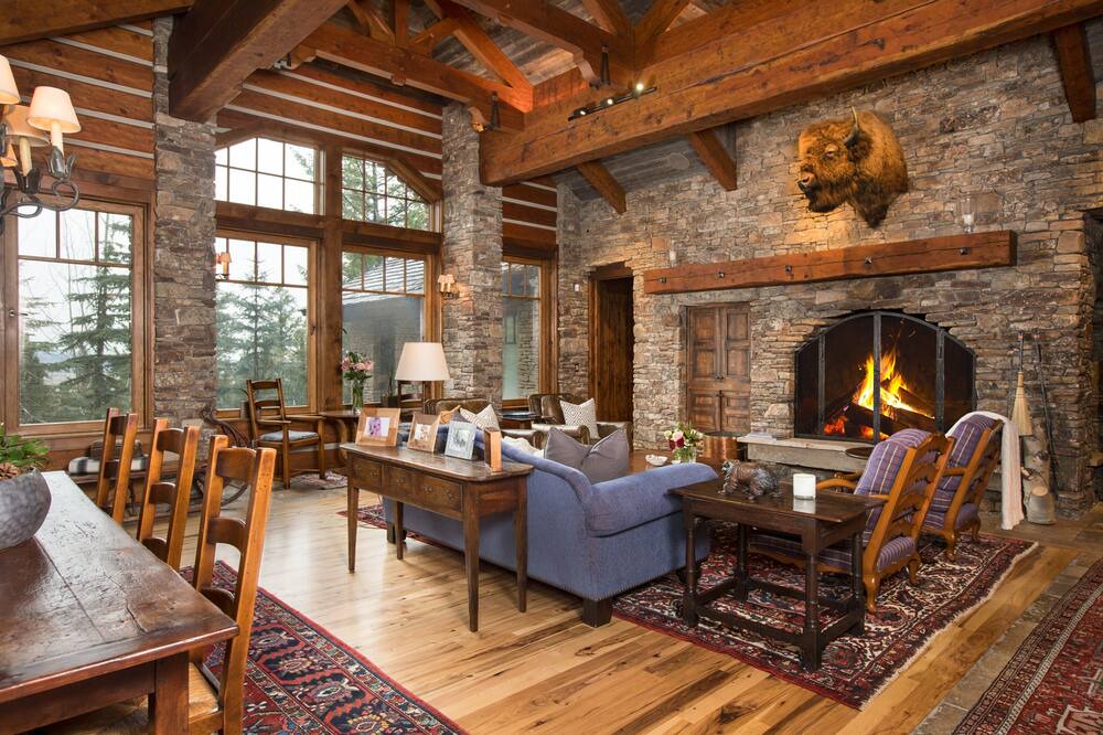 Photo of Livingroom in Granite Ridge