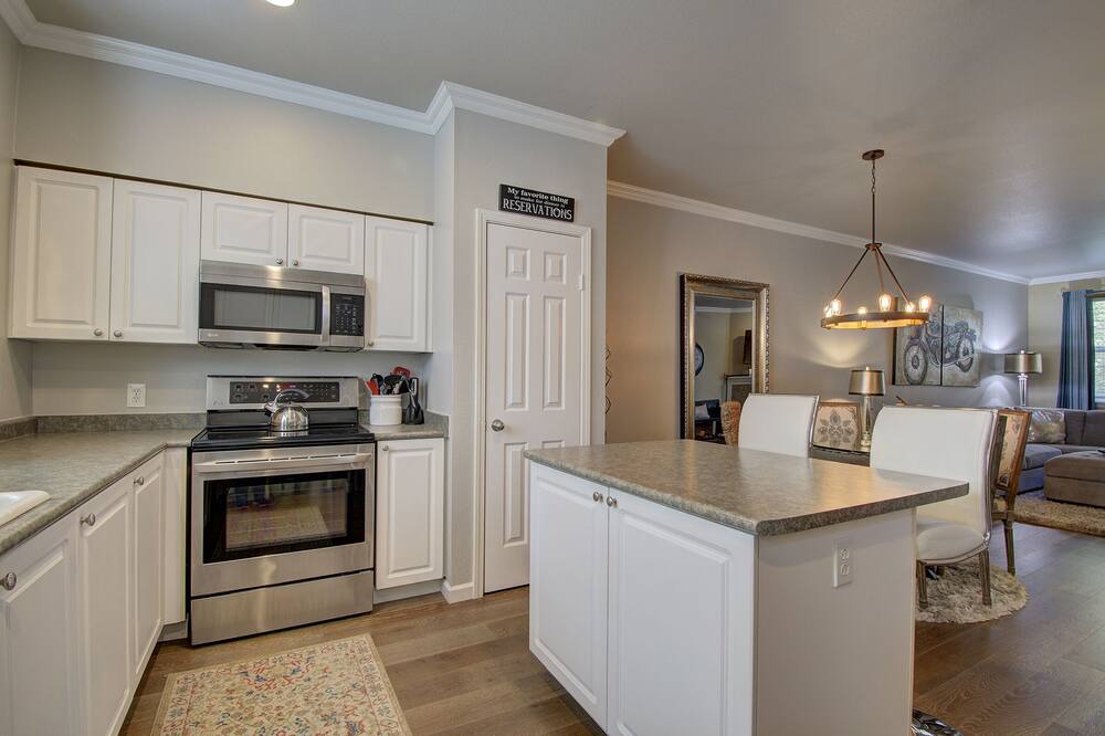 Photo of Kitchen in Columbia Way