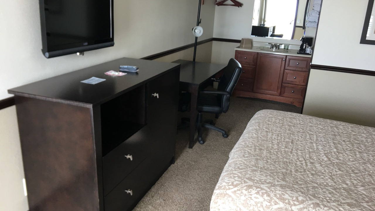 Photo of Bedroom in Downey