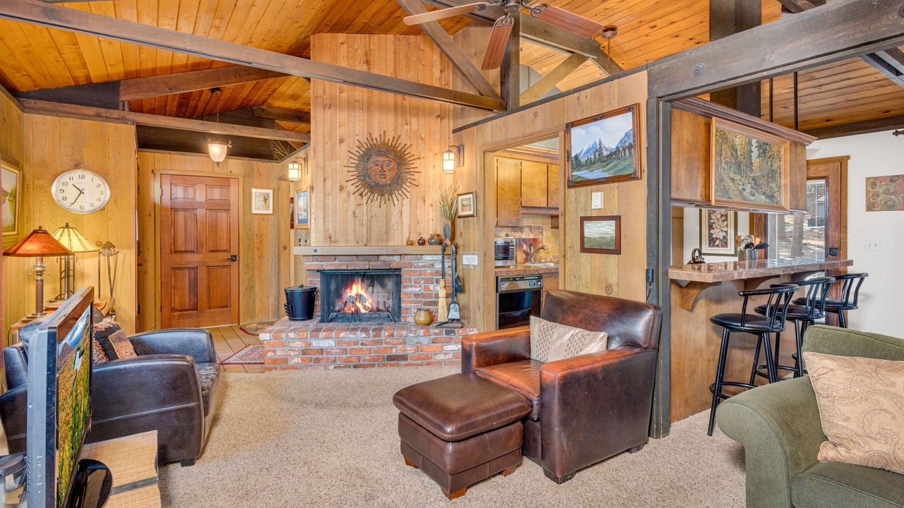 Photo of Livingroom in Sunriver