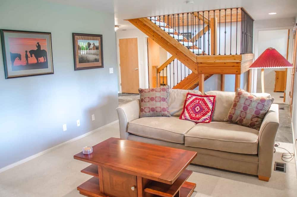 Photo of Bedroom in Sunriver